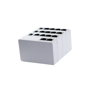 Répéteur PoE Extender <span class=keywords><strong>Rail</strong></span> <span class=keywords><strong>DIN</strong></span> de Bureau 1 Entrée 4 Sorties 4 Ports 10/100Mbps pour Commutateur PoE, Caméra et Système de Sécurité CCTV - Product Image 6