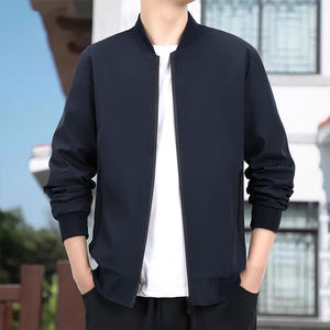 Chaqueta Ligera Impermeable de Invierno 2026 al por Mayor con Capucha y Cremallera, Manga Larga - Product Image 3