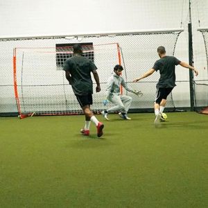 <span class=keywords><strong>But</strong></span> <span class=keywords><strong>de</strong></span> football pliable Elite Futsal <span class=keywords><strong>3M</strong></span> x 2M avec sac <span class=keywords><strong>de</strong></span> transport et cônes d'agilité pour entraînement et jeu professionnels - Product Image 6