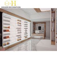 Étagères de présentation personnalisées pour les boutiques de soins de la peau, présentoirs pour les boutiques de parfums, gondoles pour les boutiques de maquillage, aménagement tendance pour les boutiques de cosmétiques
