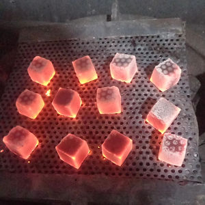 Assurez-vous d'obtenir une offre fantastique sur le charbon de coco pour narguilé en forme de cube, briquettes de charbon actif pour chicha. - Product Image 1