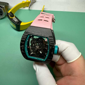 High-quality Carbon Fiber <b>Skeleton</b> <b>Automatic</b> <b>Watch</b> With Colorful Rubber Strap - Product Image 4