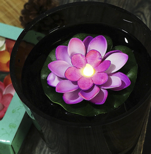 Luz LED flotante a pilas con forma de loto, impermeable, <span class=keywords><strong>sumergible</strong></span>, para decoración de Diwali, bodas, estanques y piscinas. - Product Image 3
