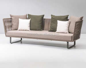 Conjunto de Sofá Moderno de Tres Plazas para Exteriores, Estructura de Aluminio, para Jardín, Patio, Parque, con Correa Metálica, Estilo Contemporáneo, Muebles de Exterior Seccionales - Product Image 3