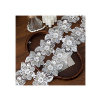Dentelle florale en maille brodée de perles et de sequins argentés de 9 cm pour accessoires décoratifs faits main (pinces à cheveux/broches) et robes