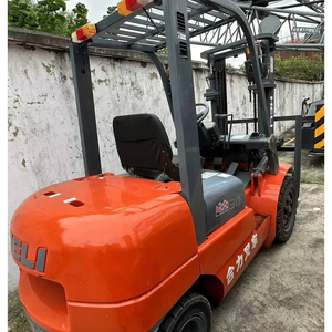 Chariot élévateur à fourche mini d'occasion HELI 3 tonnes FD30, qualité supérieure, diesel, avec 6 mois de service après-vente - Product Image 1