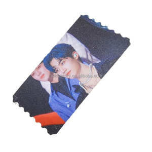 Impression personnalisée des deux côtés papier holographique paillettes <span class=keywords><strong>voyage</strong></span> air cinéma photocards bannière kpop <span class=keywords><strong>billet</strong></span> pour l'événement de l'idole - Product Image 6