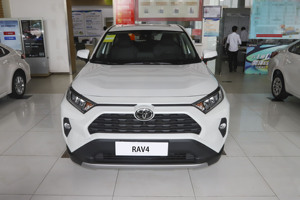 Pour <span class=keywords><strong>Toyota</strong></span> <span class=keywords><strong>Rav</strong></span> 4 SUV avec conduite à droite, sièges en cuir, caméra de recul, véhicule japonais pour adultes - Product Image 3