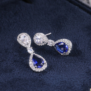 Orecchini da Sera Blu Reale a Goccia, Eleganti Gioielli Formali di Moda - Product Image 6
