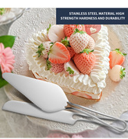 Nouveau design 2 pièces/4 pièces couteau à gâteau creux en acier inoxydable et ensemble de serveur sûr pour la cuisson et la décoration de fête de mariage emballé dans une boîte