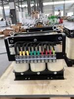 Système servo, transformateur triphasé 80 kVA, abaisseur de tension 380 V à 200 V, transformateur d'isolement de type sec à haute efficacité