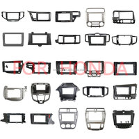 Cadre universel Android pour lecteur DVD de voiture pour 2024 Renault DUSTER (10.1 pouces) Panneau vidéo de voiture Cadre de lecteur stéréo d'autoradio