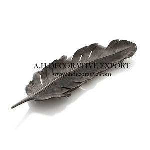 Plateau doré en métal Antique, fabriqué à la main, pour servir des feuilles de styliste, pour les gâteaux et la décoration de fleurs - Product Image 2