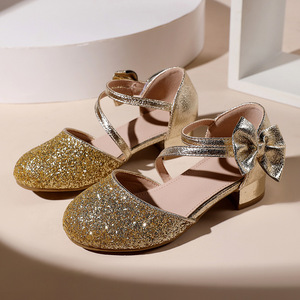 Sandales Plates d'Été Scintillantes pour Filles à Talon Haut, Chaussures de Princesse à Design Creux avec Caractéristique Anti-Dérapante au Niveau des Orteils, Semelle Intérieure en PU - Product Image 6