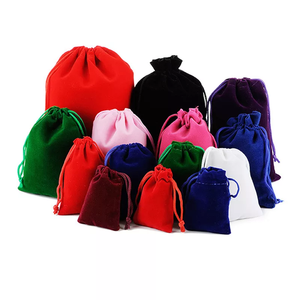 Sac à bijoux en velours de coton imprimé avec logo personnalisé, emballage cadeau en velours doux, pochette à cordon, sac promotionnel en velours - Product Image 2