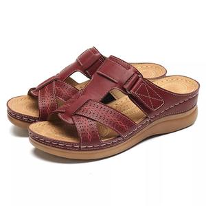 Sandalias de cuero de suela gruesa con tacón de cuña retro informal de verano para <span class=keywords><strong>mujer</strong></span> de comercio exterior de <span class=keywords><strong>Amazon</strong></span>, zapatillas de talla grande de una línea - Product Image 5