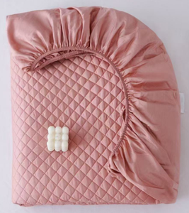 Sábana Ajustable de Satén Acolchada Rosa para Bebé, Estilo Sencillo, para Todas las Estaciones, Ropa de Cama Infantil - Product Image 1