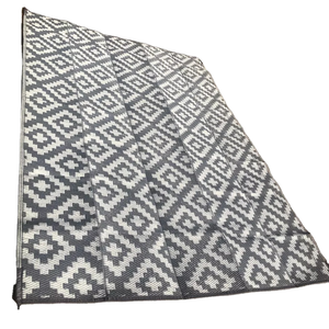 Tapis d'extérieur pliables en polypropylène de haute qualité, imperméables, gris et blancs, pour 4 saisons, en liquidation, pour patio, jardin, véranda, balcon - Product Image 1