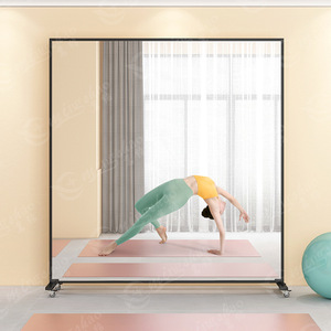 <span class=keywords><strong>Specchio</strong></span> a figura intera portatile con ruote girevoli, <span class=keywords><strong>specchio</strong></span> <span class=keywords><strong>da</strong></span> <span class=keywords><strong>terra</strong></span> per casa, studio di yoga, palestra, danza, stile moderno, <span class=keywords><strong>specchio</strong></span> per prova abiti - Product Image 4