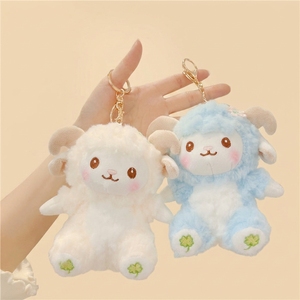 Llavero <span class=keywords><strong>de</strong></span> oveja <span class=keywords><strong>de</strong></span> peluche suave personalizado con patrón <span class=keywords><strong>de</strong></span> trébol, venta al por mayor, bonito colgante <span class=keywords><strong>de</strong></span> <span class=keywords><strong>cordero</strong></span> <span class=keywords><strong>de</strong></span> peluche para mochilas y bolsas <span class=keywords><strong>de</strong></span> regalo - Product Image 4