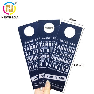 Étiquettes pour cintres de porte en plastique PVC à impression personnalisée - Product Image 6