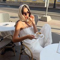 Ensemble pantalon long en satin polyester et haut camisole décontracté à épaules dénudées avec patchwork de dentelle, nouvelle mode été 2026 transfrontalière