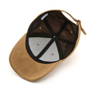 Casquette de baseball vintage 6 panneaux en laine d'agneau avec logo personnalisé, couleur unie, boucle argentée/cuivrée, style sport extérieur, chaude pour l'hiver, vente en gros - Product Image 4