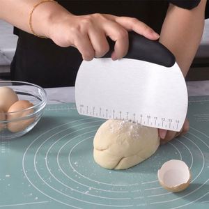 Kitchen Gadget PP Handle Dough & Pastry Cutter Baking Tools with Scale for Baking & Pastry Work - Product Image 4