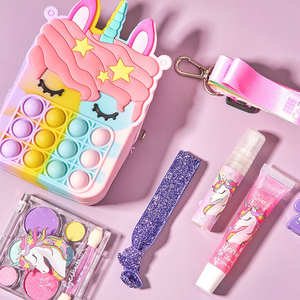 Vente en gros, personnalisation de votre logo, étiquette privée, kit cosmétique sûr, kit de <span class=keywords><strong>maquillage</strong></span> pour enfants adolescents, ensembles cadeaux de <span class=keywords><strong>maquillage</strong></span> pour filles - Product Image 1