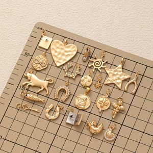 XINJUE alla moda <span class=keywords><strong>da</strong></span> donna in ottone placcato oro collana ciondolo sole cuore oceano ferro di cavallo animale telefono stella marina alla moda conchiglia - Product Image 2