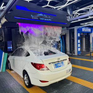Nettoyeur de voiture sans fil haute pression commercial chinois, robotisé, sans contact, avec pompe électrique à eau pressurisée - Product Image 3