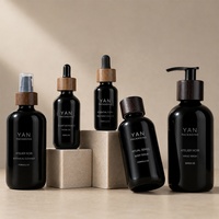 YAN Packaging - Juego de Botellas de Vidrio Violeta/Negro de Lujo de 30 ml y 60 ml con Gotero/Bomba y Tapa de Madera Natural para Suero Corporal