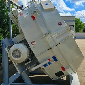 Mélangeur vertical de béton de <span class=keywords><strong>1m3</strong></span> Allemagne Teka pour le béton prêt à l'emploi et le béton commercial - Product Image 3