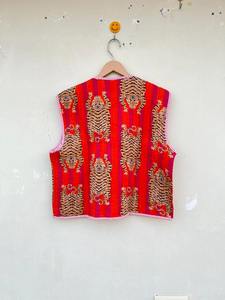 Chaleco Acolchado de Algodón con Estampado de Tigre Hecho a Mano, Chaleco Indio sin Mangas, Chaqueta Acolchada Reversible, Chaleco de Invierno Ecológico - Product Image 6