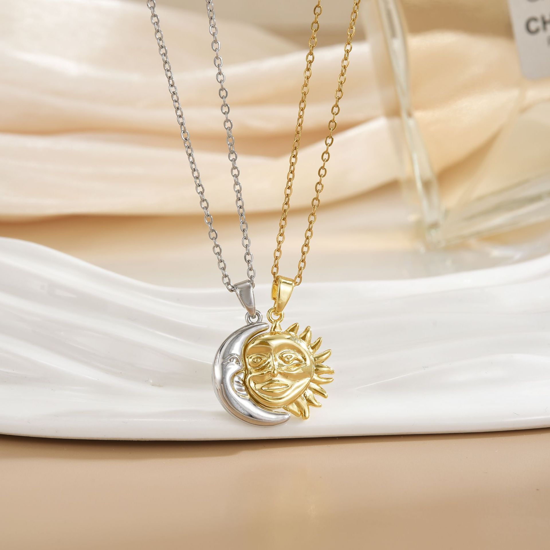 Magnetic couple necklace xl0481b