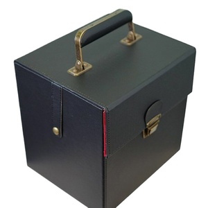 Boîte de rangement pour disques vinyles rétro vintage <span class=keywords><strong>Victrola</strong></span>, fabriquée directement en usine, en cuir personnalisé, pour plus de 45 disques - Product Image 1