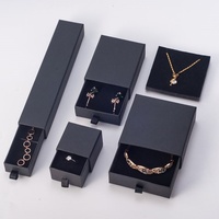 Boîte à bague Crown Win haut de gamme en carton, mini boîte de voyage pour collier, emballage de bijoux, présentoir écologique, boîte cadeau rigide avec pelliculage mat