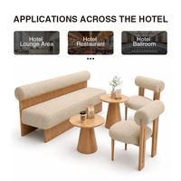 Ensemble de mobilier d'accueil pour hôtel : Canapé de hall rembourré, bancs, fauteuils lounge, tabourets, tables basses en bois - Vente en gros