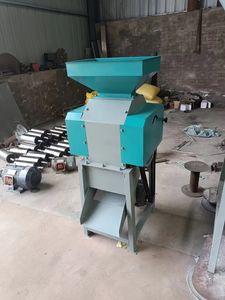 Petit broyeur de <span class=keywords><strong>malt</strong></span>, machine à aplatir et à floconner les grains, moulin à grains, broyeur à rouleaux pour aliments pour volailles - Product Image 2