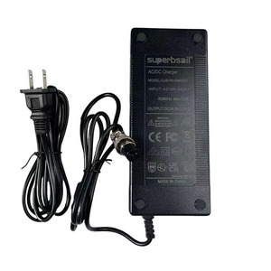 OEM/ODM 58.8V 2A Chargeur GX Plug pour <span class=keywords><strong>Zero</strong></span> 8X/9/<span class=keywords><strong>10X</strong></span>(52V Modèle) V-sett 9 Kukirin G2 Master E-scooter - Product Image 3