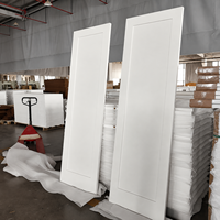 Porte intérieure de style farmhouse 30x80'' en MDF massif blanc, design rustique simple, 1 panneau encastré pour maison