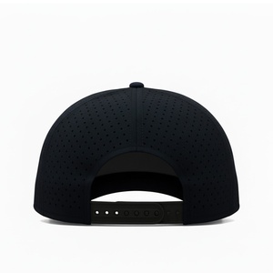 Gorra de Béisbol de Cinco Paneles, Bicolor, Clásica, Impermeable, con Logotipo de Goma Personalizado OEM, para Golf, Deportes al Aire Libre, con Orificios Cortados con Láser - Product Image 4