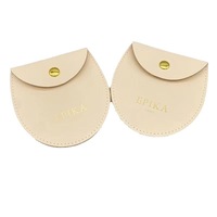 Pochette de rangement mini en cuir PU tendance pour bijoux (boucles d'oreilles, colliers) avec bouton-pression et logo gaufré, idéale pour les mariages