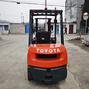 Hot Selling Low Price Toyota 25 Used Toyota <b>Forklift</b> 2.5 Ton Original Japan Secondhand Toyota 2.5T <b>Forklift</b> - Product Image 6