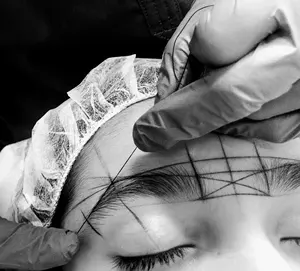 Stringa di mappatura della fronte con etichetta privata per tatuaggio sopracciglia bianche Microblading con filo per sopracciglia 10M forniture per tatuaggi