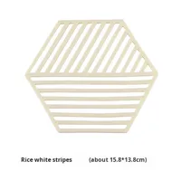 Ensemble de tapis de table et de sous-verres en silicone de style nordique, résistant à la chaleur, épaissi, design simple