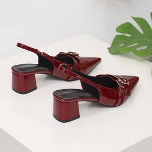 Nuovi <span class=keywords><strong>Sandali</strong></span> Estivi da Donna 2025 Versatili con <span class=keywords><strong>Tacco</strong></span> Alto e Cinturino Posteriore, Comodi, Traspiranti, a Punta, con <span class=keywords><strong>Tacco</strong></span> Grosso, di Tendenza - Product Image 3