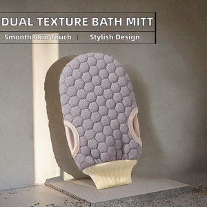 Gant de bain à cinq doigts en gros OEM, double texture, serviette de douche en PE, gants exfoliants pour animaux de compagnie en hiver, mode, sans rinçage, pour le corps - Product Image 5