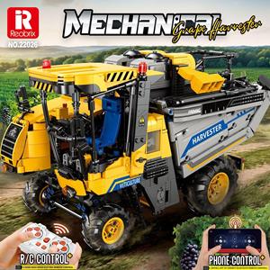 Reobrix 22026 – Nouvelle Récolteuse de Raisins Télécommandée Technique pour Ferme – Kits de Construction en Briques – Jouets Modèles pour Enfants – Cadeau - Product Image 1