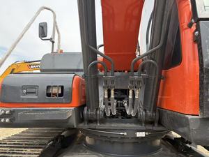Excavatrice hydraulique robuste Doosan DX225, 22 tonnes, sur chenilles, 22 500 kg, grande <span class=keywords><strong>pelle</strong></span>, godet renforcé, moteur, pompe, modèle 2024, pour travaux routiers - Product Image 6